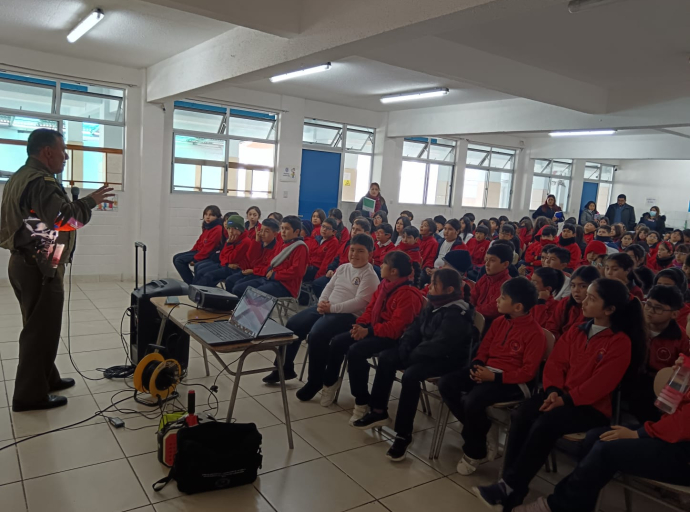 CARABINEROS REALIZA CHARLA SOBRE EDUCACIÓN VIAL