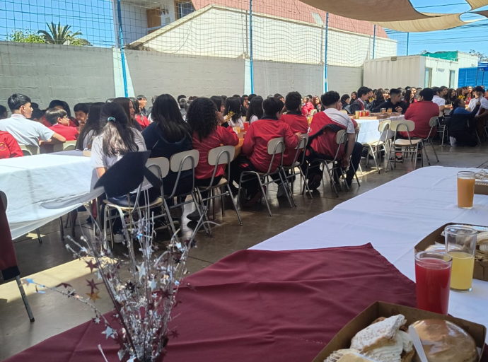 DESPEDIDA DE OCTAVOS BÁSICO GENERACIÓN 2024