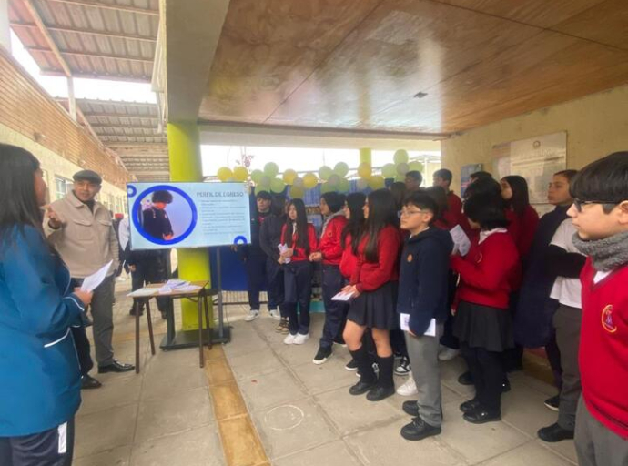 ALUMNOS DE 8VOS VISITAN LICEO JUAN BAUTISTA DE LA SALLE