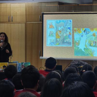 Charla Paz Corral Escritora 7