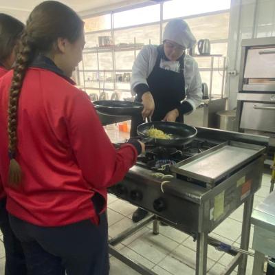 Visita 8vos Liceo Juan Bautista De La Salle 10