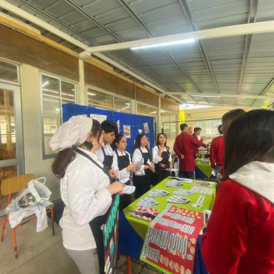 Visita 8vos Liceo Juan Bautista De La Salle 5